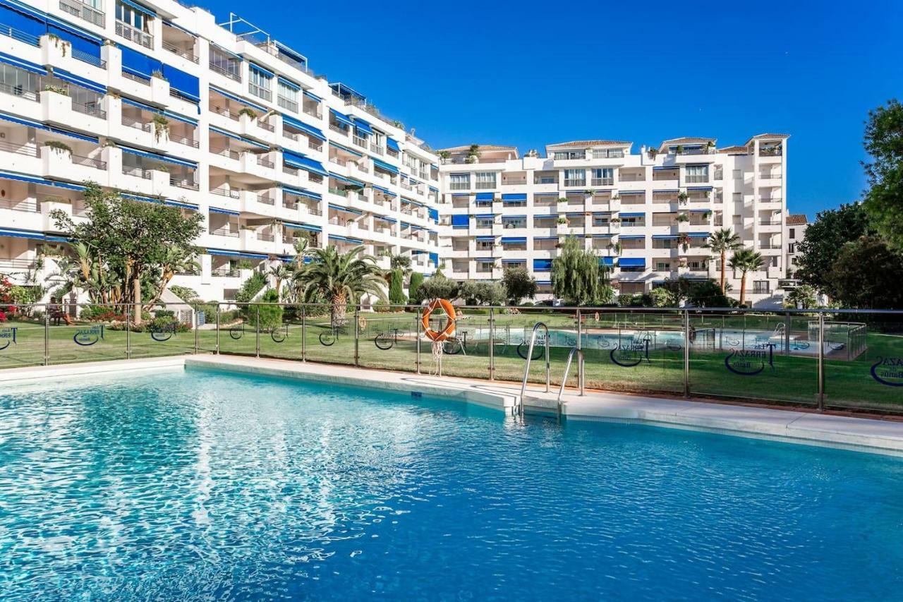 By Riva - Incredible, Stylish 2 Bedroom Apt In Puerto Banus Gardens Marbella Exteriör bild